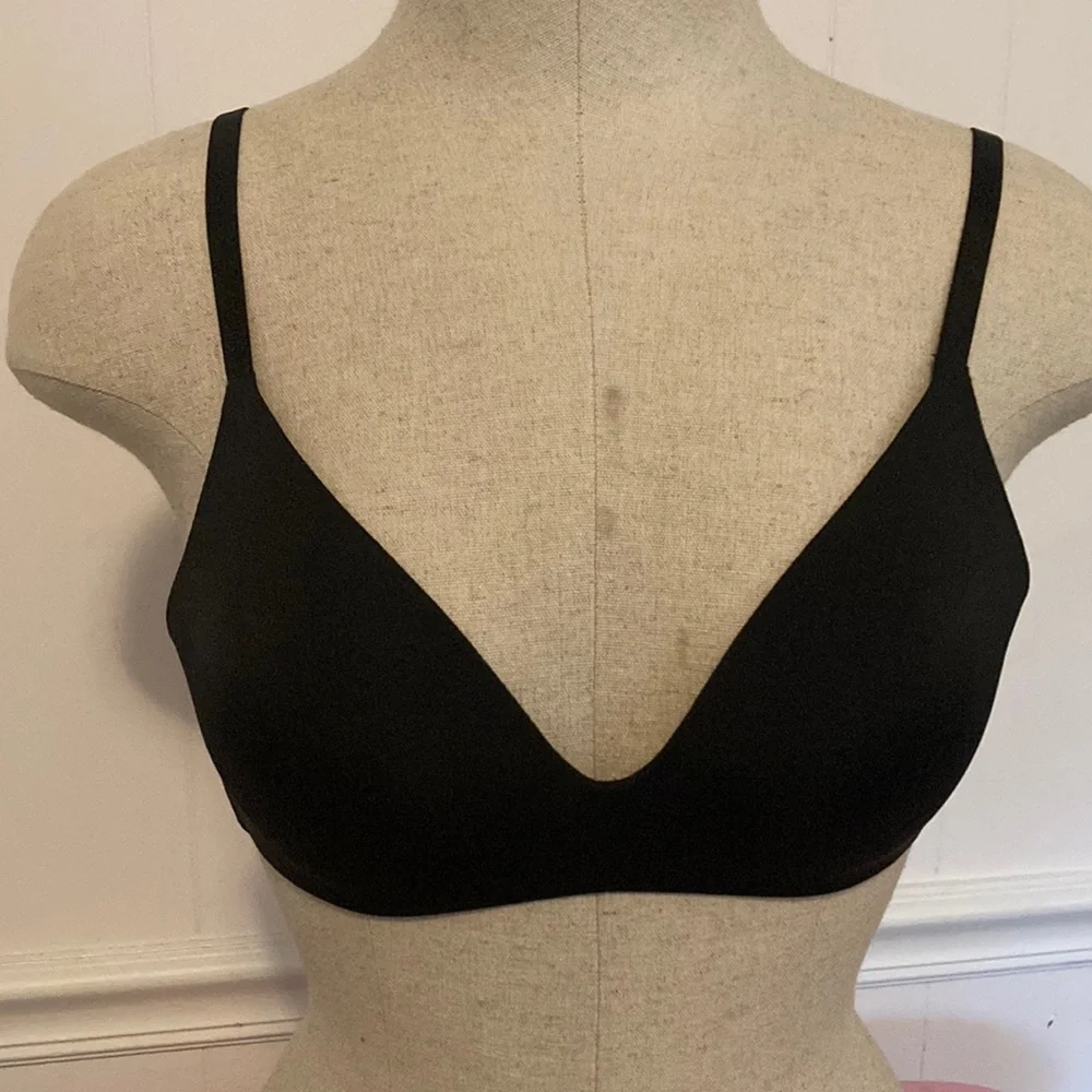 Bra - Picture 1 of 3